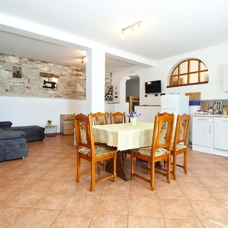 Fuer 5 Personen Ca 72 Qm In Premantura, Istrien Istrische Riviera Apartment